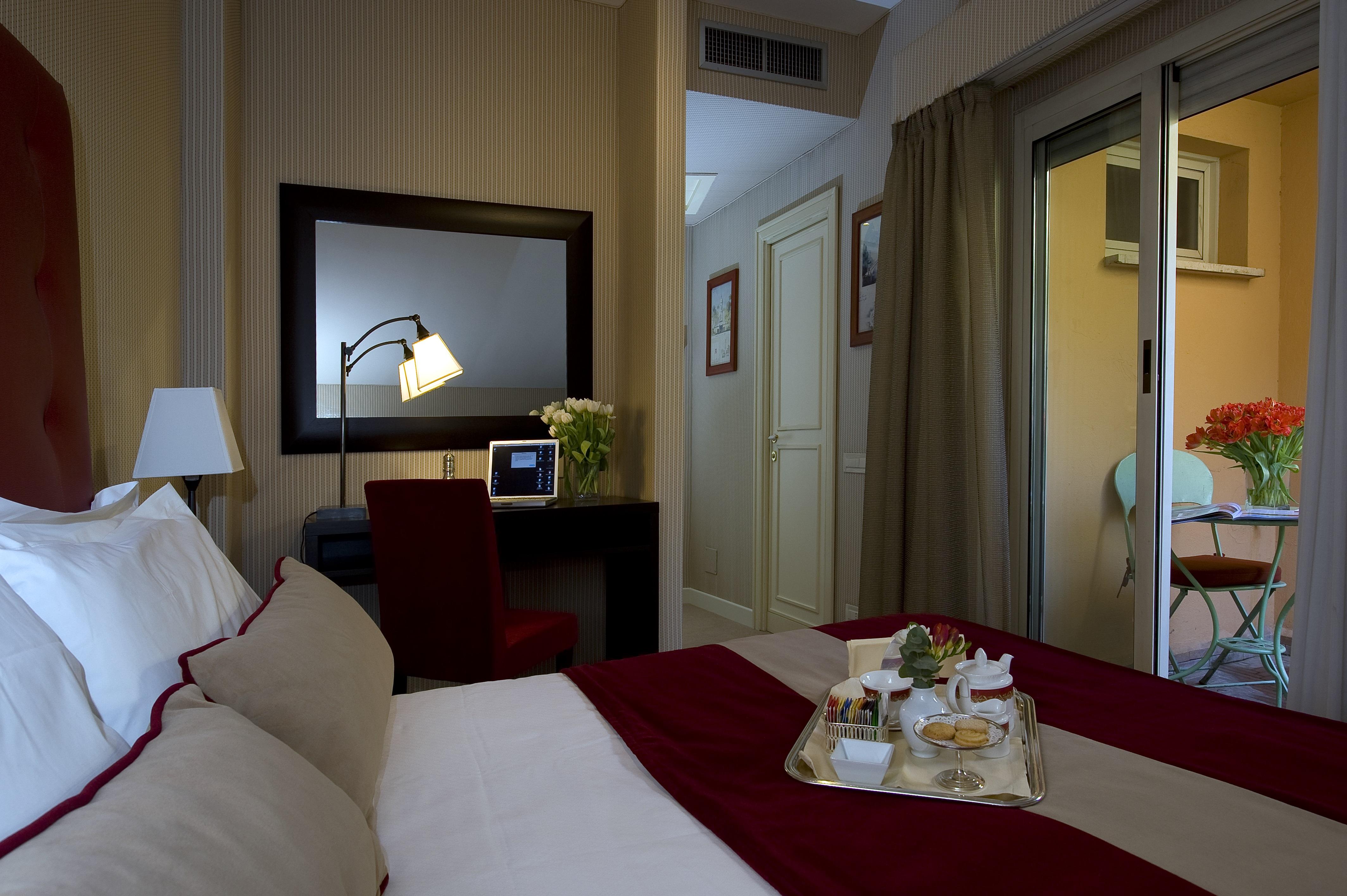 Hotel Dei Borgognoni Rome Room photo